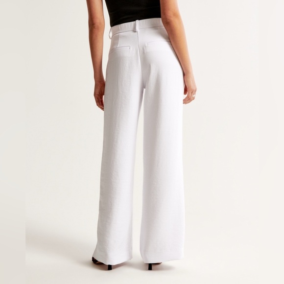 NWT Abercrombie & Fitch Harper Premium Crepe Ultra Wide Leg Pant- White - Picture 4 of 8